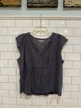 Broadway and Broome Textured Cap-Sleeve V-Neck Top in Periwinkle